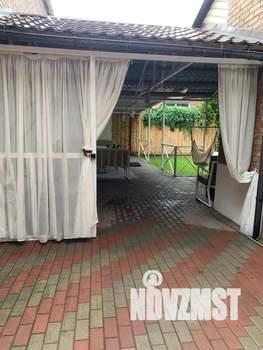 Дом 200м&sup2;, 2-этажный, посуточно, 