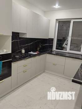 Дом 107м&sup2;, 2-этажный, посуточно, 