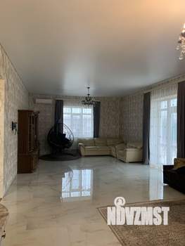 Дом 250м&sup2;, 2-этажный, посуточно, 