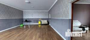 Дом 220м&sup2;, 2-этажный, на длительный срок, 