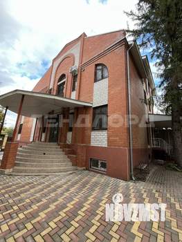 Дом 457м², 3-этажный, на длительный срок, 