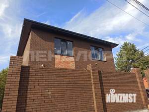 Дом 165м&sup2;, 2-этажный, участок 3 сот.  