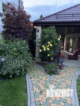 Дом 448м², 2-этажный, участок 819 сот.  