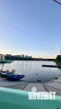 Дом 300м&sup2;, 2-этажный, участок 6 сот.  