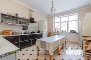 Дом 250м², 2-этажный, участок 3 сот.  
