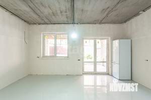 Дом 120м&sup2;, 2-этажный, участок 2 сот.  