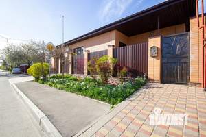 Дом 210м², 1-этажный, участок 4 сот.  