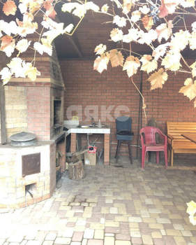 Дом 228м&sup2;, 2-этажный, участок 6 сот.  