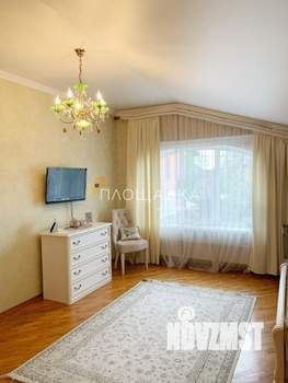 Дом 240м², 2-этажный, участок 3 сот.  