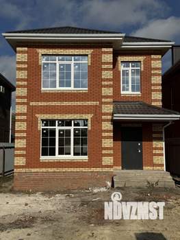 Дом 135м&sup2;, 2-этажный, участок 3 сот.  