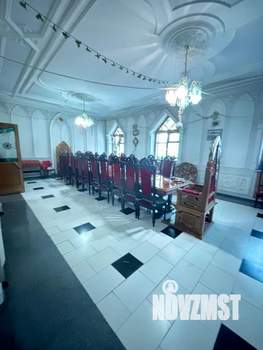 Дом 758м², 4-этажный, участок 16 сот.  