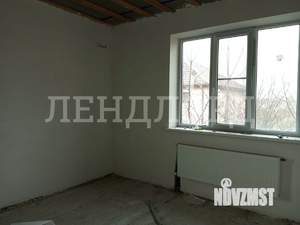 Дом 200м², 2-этажный, участок 6 сот.  