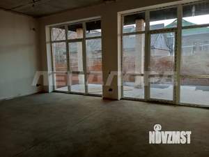 Дом 220м&sup2;, 2-этажный, участок 3 сот.  