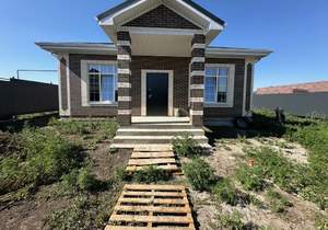 Дом 125м&sup2;, 1-этажный, участок 6 сот.  