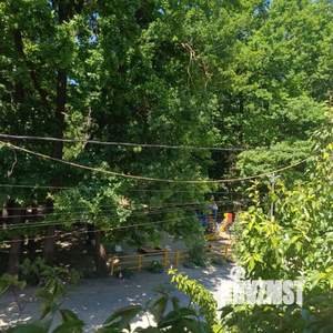 Дом 270м&sup2;, 2-этажный, участок 5 сот.  