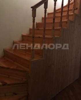 Дом 270м², 2-этажный, участок 3 сот.  