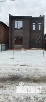 Дом 155м&sup2;, 2-этажный, участок 3 сот.  