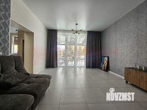 Дом 105м&sup2;, 2-этажный, участок 7 сот.  