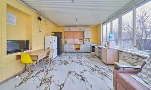 Дом 140м², 2-этажный, участок 6 сот.  