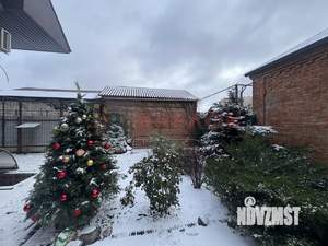 Дом 300м&sup2;, 3-этажный, участок 380 сот.  