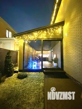 Дом 300м&sup2;, 2-этажный, участок 6 сот.  