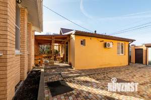 Дом 140м&sup2;, 2-этажный, участок 6 сот.  