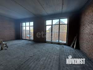 Дом 330м&sup2;, 2-этажный, участок 3 сот.  