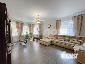 Дом 290м&sup2;, 2-этажный, участок 5 сот.  