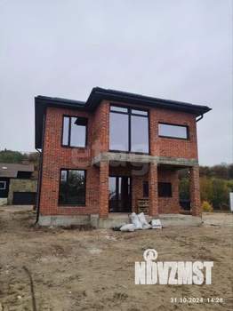 Дом 170м&sup2;, 2-этажный, участок 4 сот.  