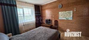 Дом 180м&sup2;, 2-этажный, участок 5 сот.  