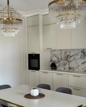 Дом 300м², 2-этажный, участок 5 сот.  