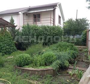 Дом 135м&sup2;, 2-этажный, участок 10 сот.  