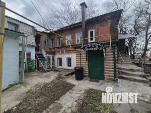 Дом 30м&sup2;, 3-этажный, участок 6 сот.  