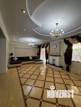 Дом 245м², 4-этажный, участок 3 сот.  