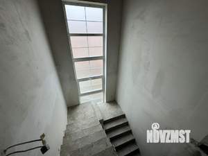 Дом 250м², 3-этажный, участок 6 сот.  