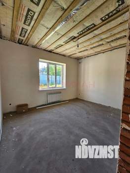 Дом 90м&sup2;, 1-этажный, участок 4 сот.  