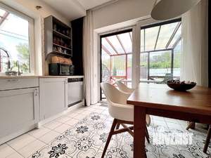 Дом 160м², 2-этажный, участок 6 сот.  