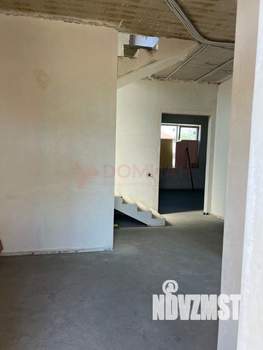 Дом 205м&sup2;, 2-этажный, участок 6 сот.  