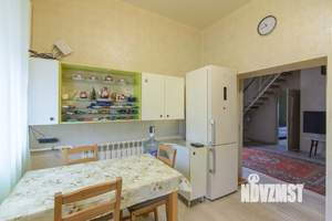 Дом 140м², 2-этажный, участок 3 сот.  