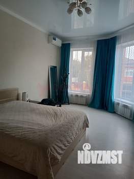 Коттедж 130м², 2-этажный, участок 3 сот.  