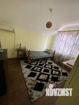 Дом 151м&sup2;, 2-этажный, участок 4 сот.  