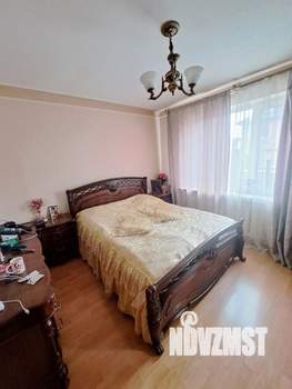 Дом 200м², 2-этажный, участок 3 сот.  