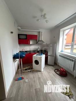 Дом 180м², 2-этажный, участок 4 сот.  