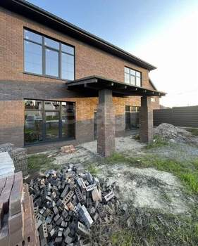 Дом 287м&sup2;, 2-этажный, участок 9 сот.  