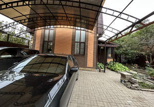 Дом 120м&sup2;, 2-этажный, участок 4 сот.  