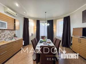 Дом 255м&sup2;, 4-этажный, участок 3 сот.  