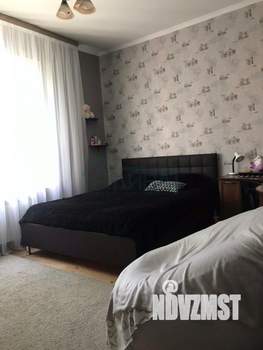 Дом 181м², 2-этажный, участок 6 сот.  