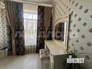 Дом 100м&sup2;, 3-этажный, участок 1 сот.  