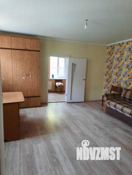 Дом 135м&sup2;, 2-этажный, участок 2 сот.  