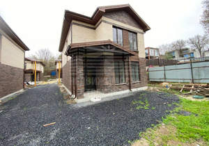 Дом 143м&sup2;, 2-этажный, участок 3 сот.  